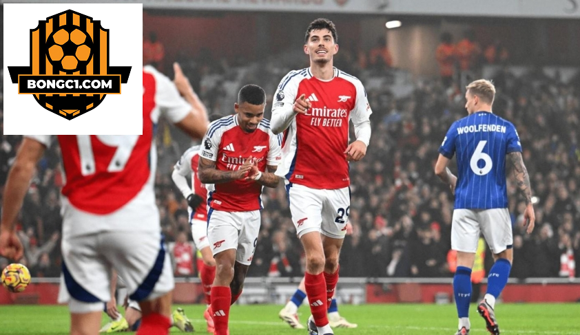 Arsenal tiếp tục cuộc bám đuổi với Liverpool sau chiến thắng rạng sáng nay.