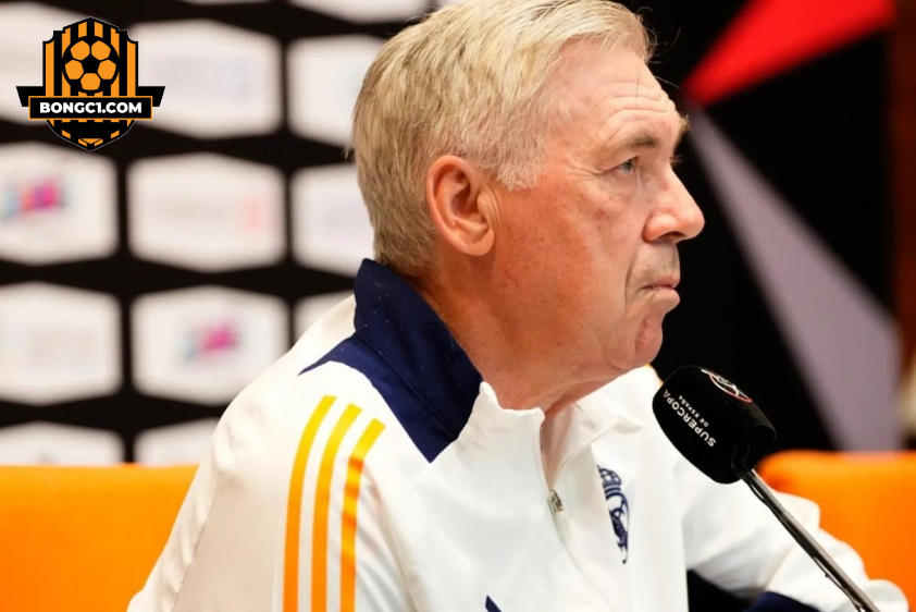 Ancelotti bắt đầu khiến mọi người ở Real Madrid khó chịu vì sự cố chấp của mình.