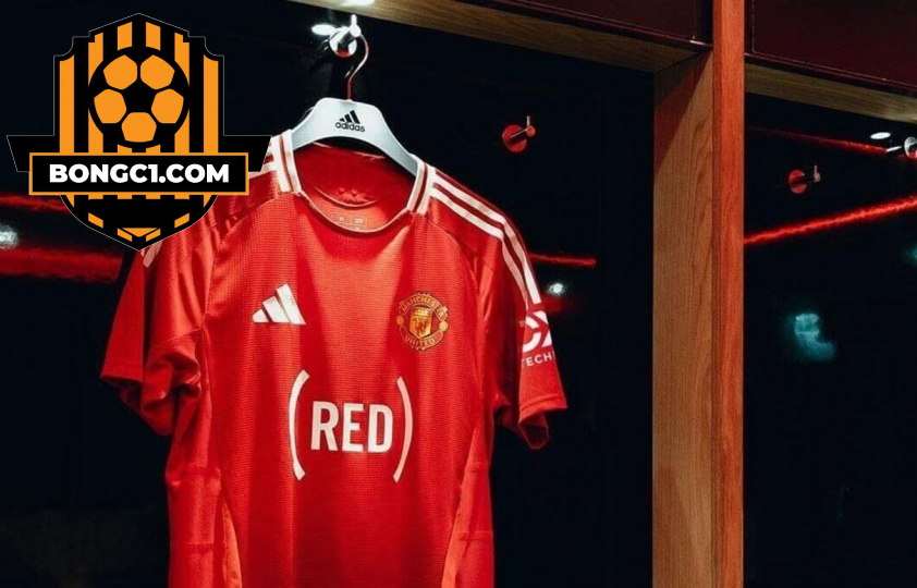 Manchester United thay logo áo đấu với mục đích từ thiện