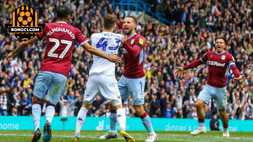 Các cầu thủ Leeds United đã chơi đẹp với Aston Villa.