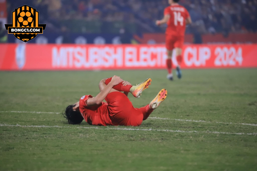 Văn Toàn bỏ lỡ phần còn lại của AFF Cup sau trận đấu với Myanmar