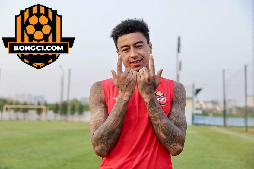 Jesse Lingard cùng FC Seoul tập huấn tại Việt Nam (Ảnh: CLB)