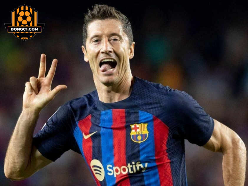 Lewandowski cần ghi bàn trong trận đấu với Barbastro để lấy lại sự tự tin (Ảnh: Sport)